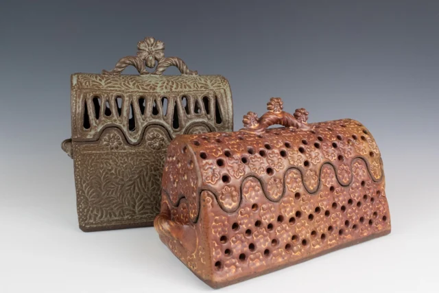 Stoneward reliquaries in blue and gold