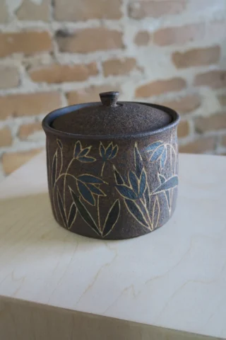 Tulip Stoneware Lidded Vessel Stoneware Lidded Vessel with porcelain inlay tulip motif